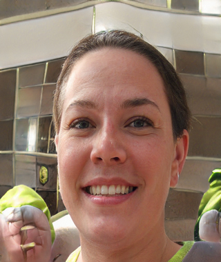 Headshot picture of Michelle Mairs, Customer service and Credit Department